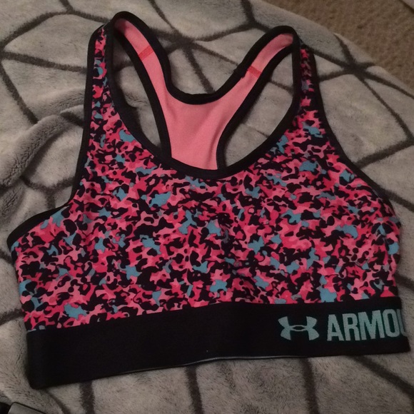 Under Armour Other - Under Armour Sports Bra